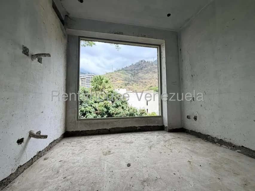 View 32