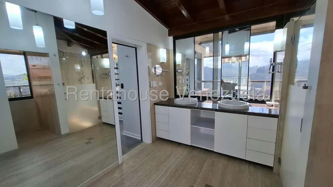 View 25