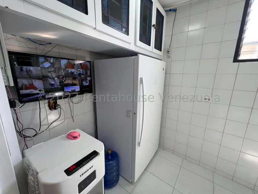 View 25