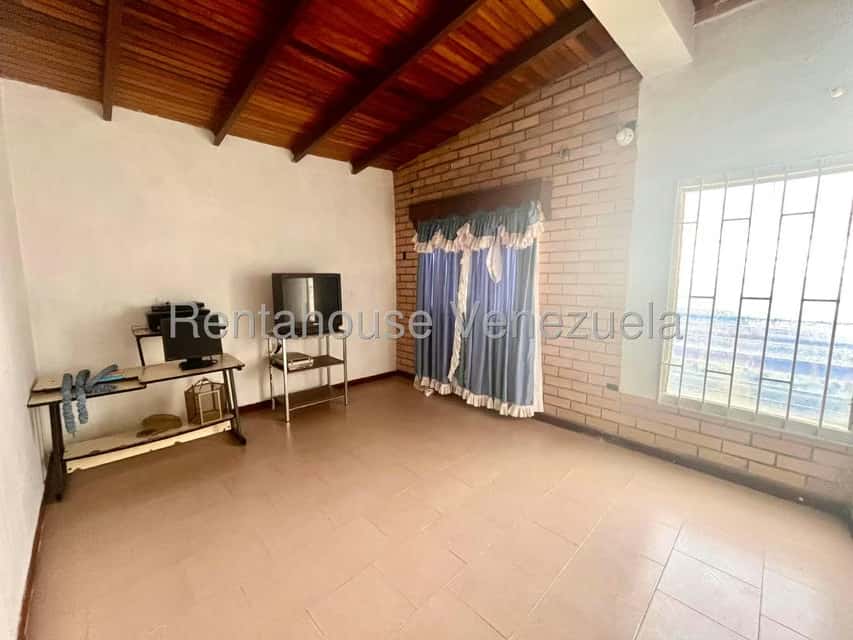 View 24