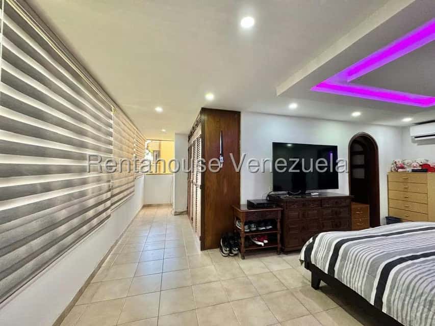 View 28