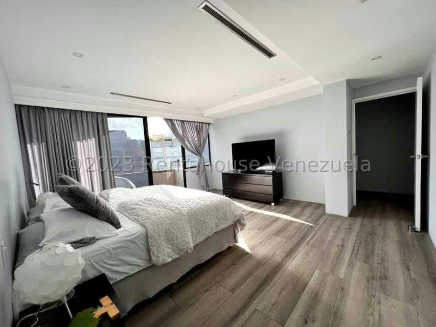 View 8