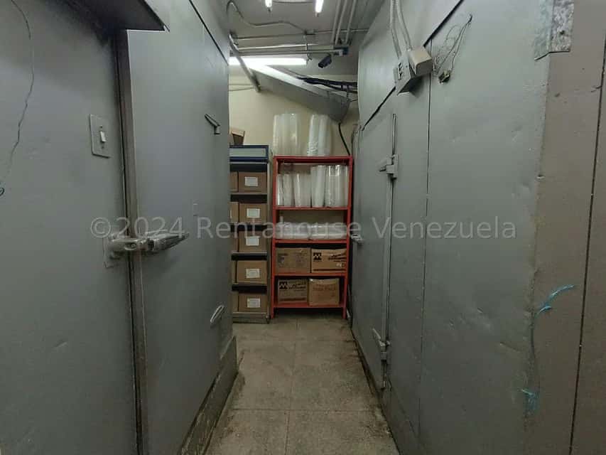 View 25