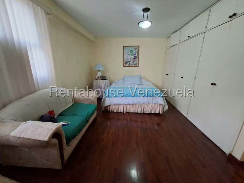 View 25