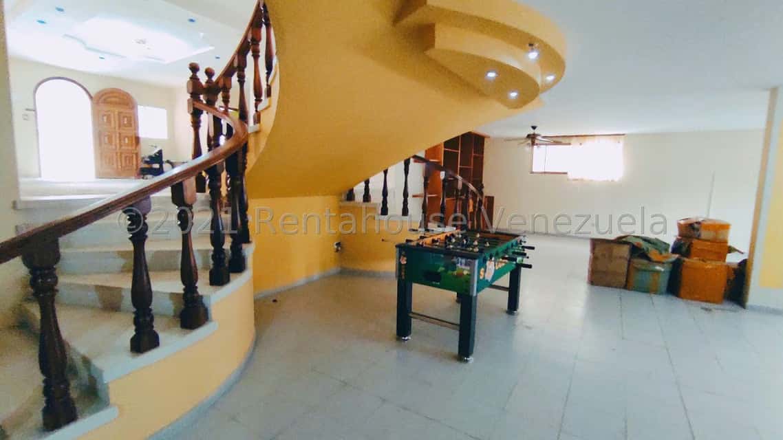 View 28