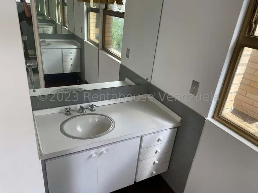 View 23