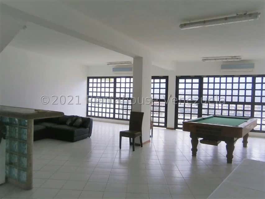 View 16