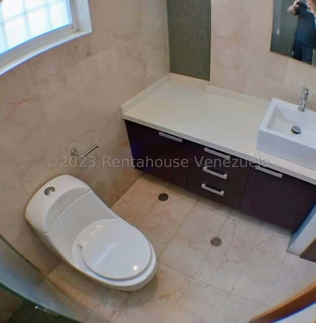 Vista 77