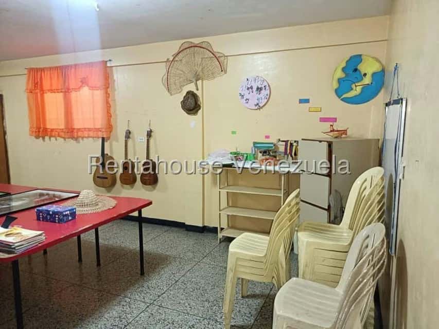 View 25