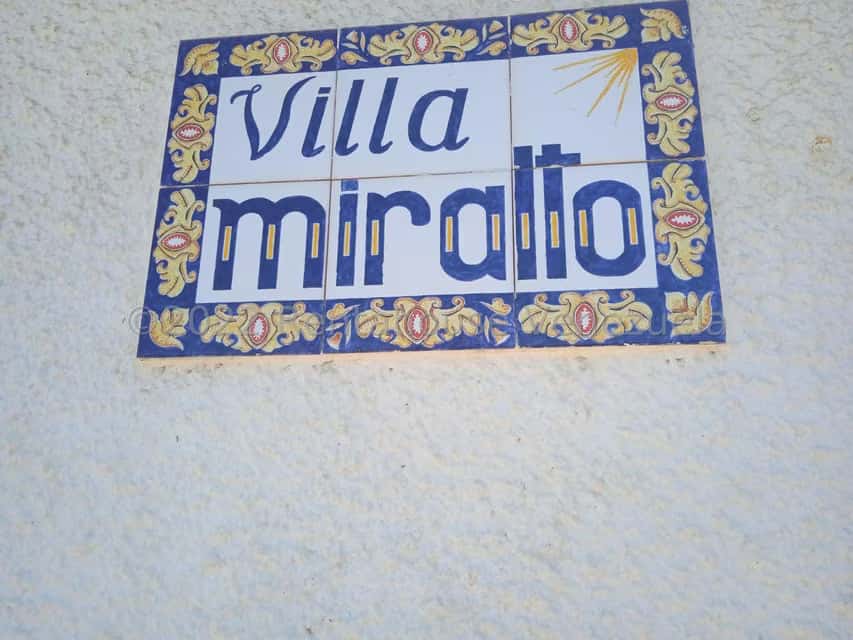 View 2