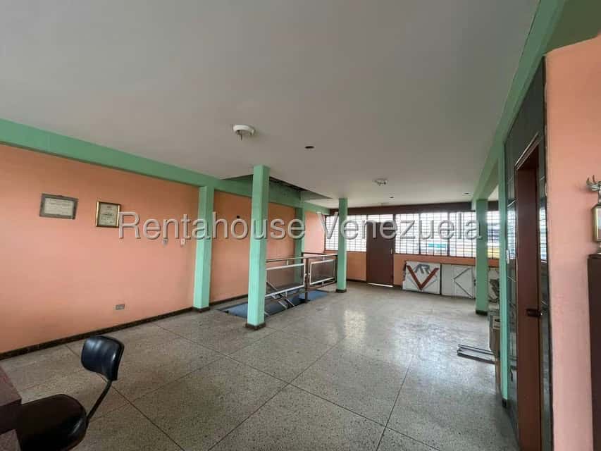 View 25