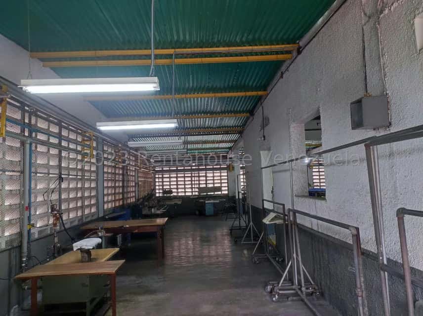 View 25