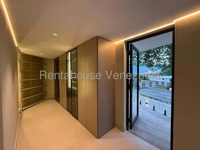 View 30