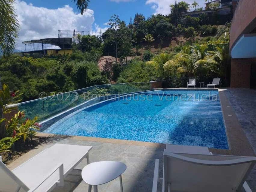 Vista 44