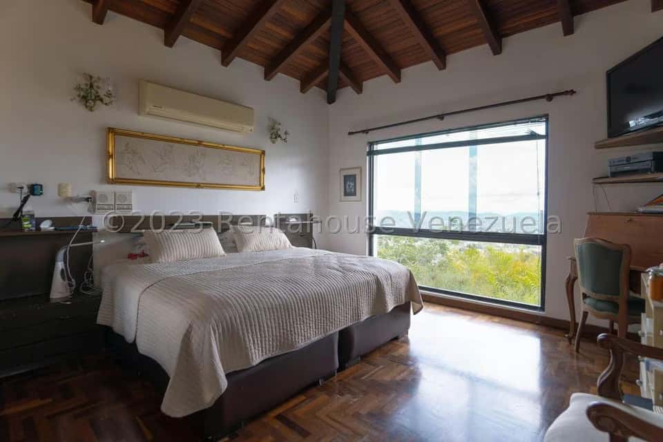 View 32