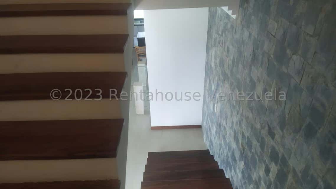 View 23