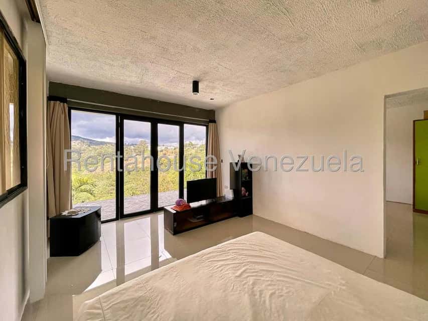 View 28
