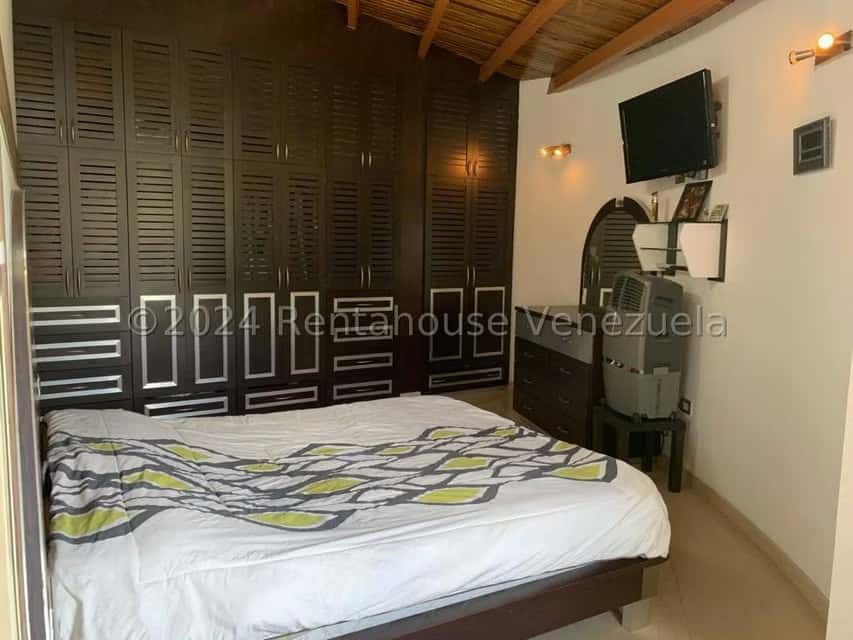View 22