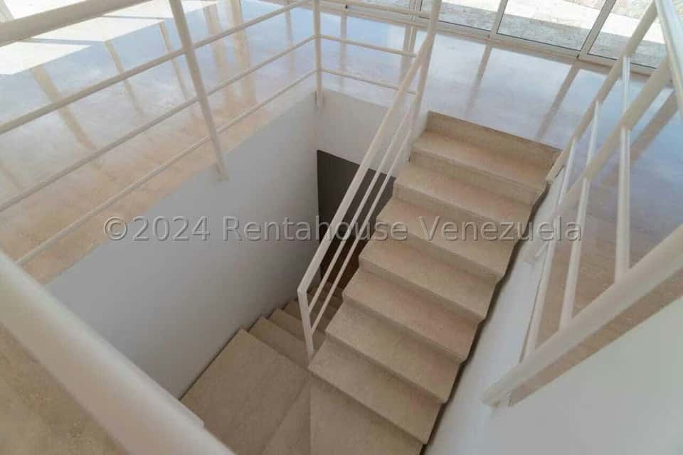 View 28