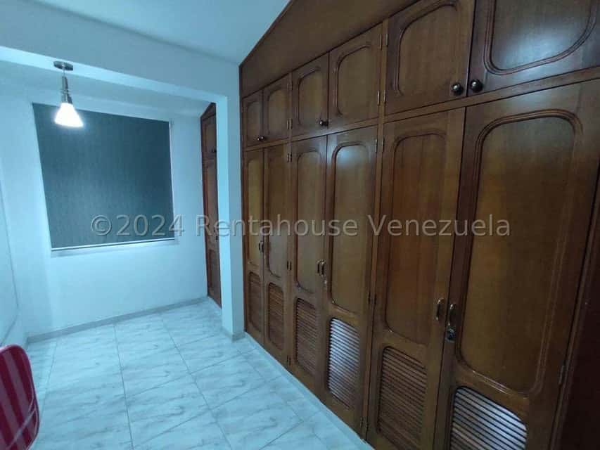 Vista 16