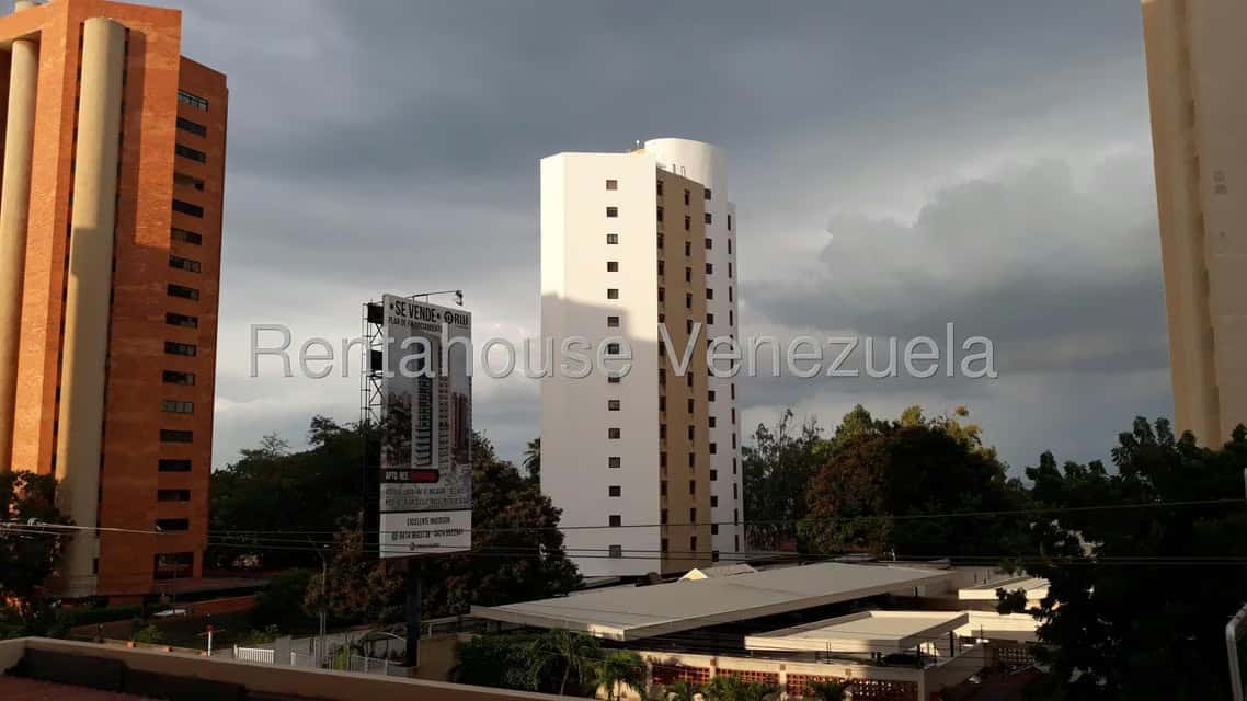 View 28