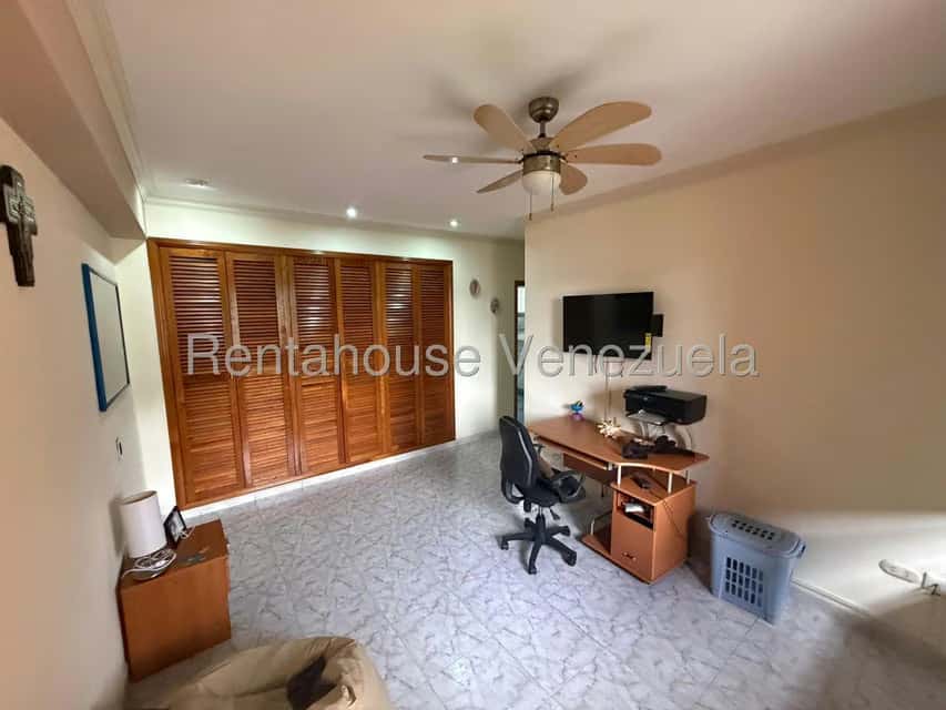 View 25