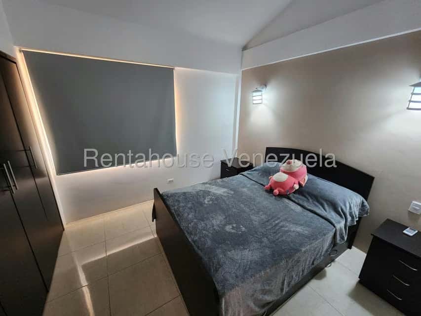 View 32