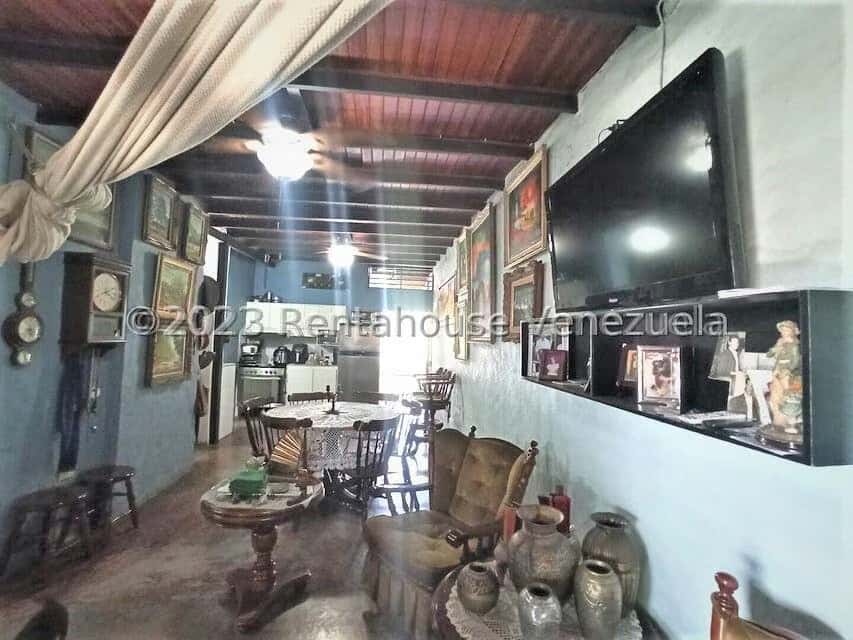 View 24