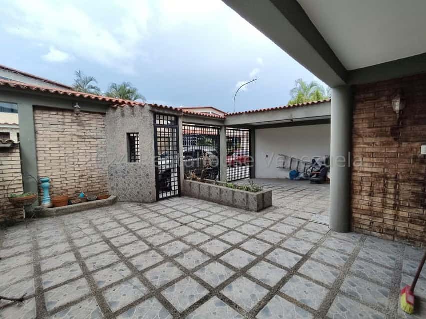 View 24