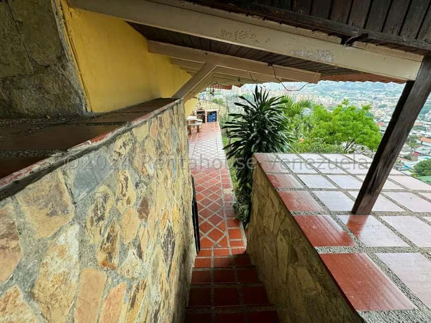 View 32