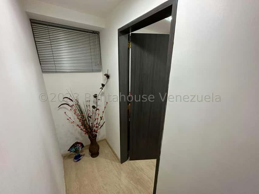 View 23