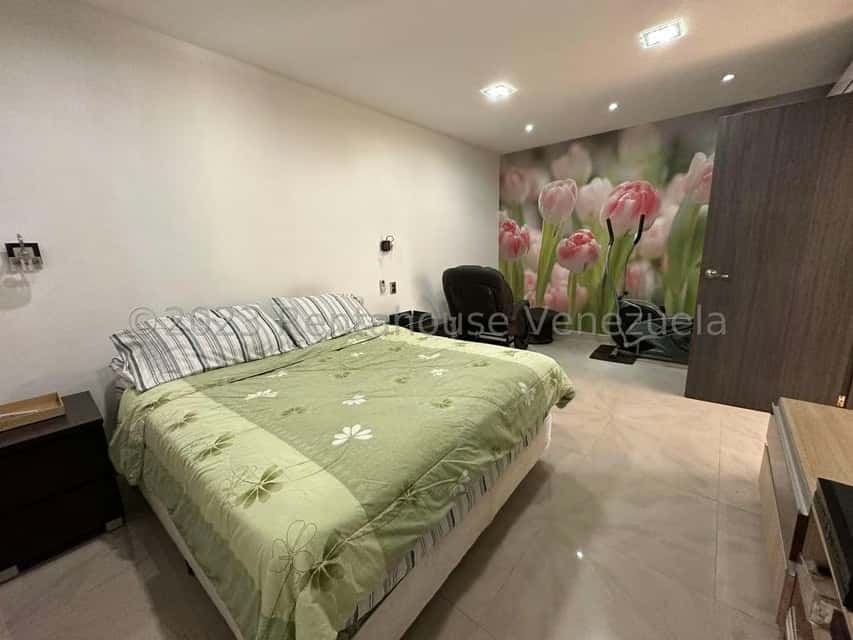 View 24