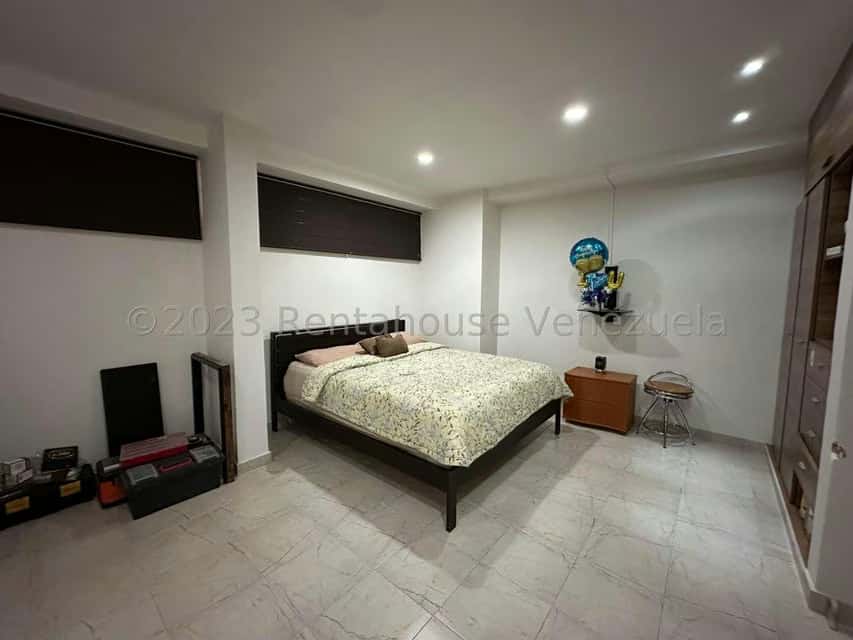 View 32