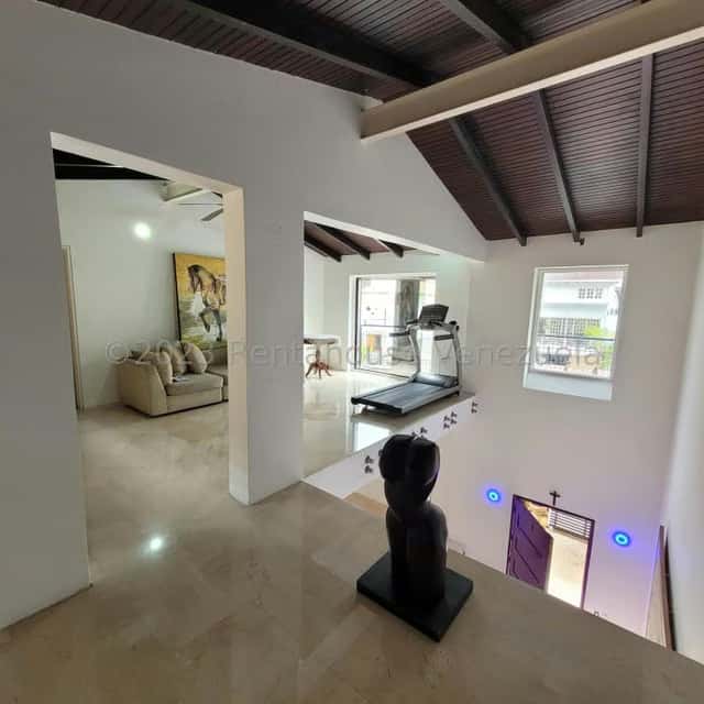 View 18
