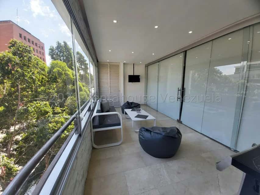 View 25
