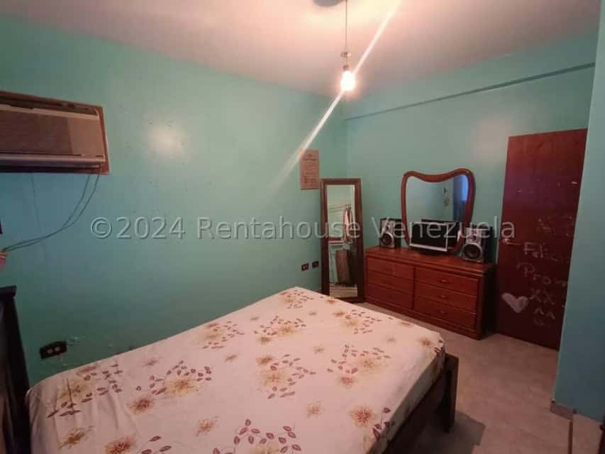 View 23