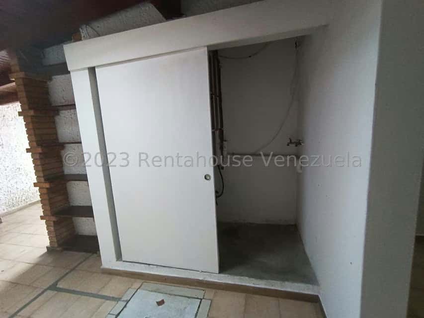 View 25