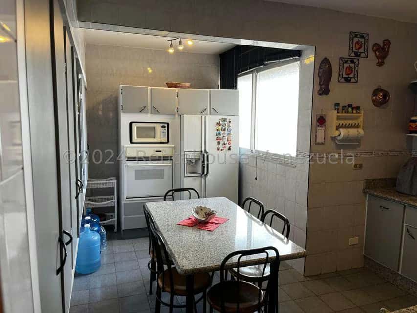 View 28