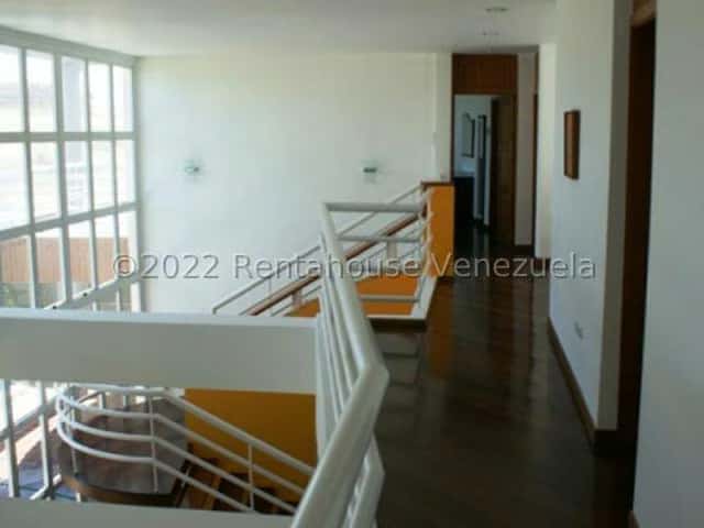 View 19