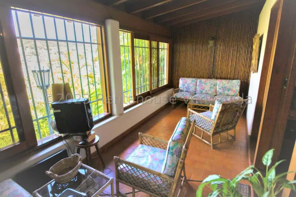 View 25