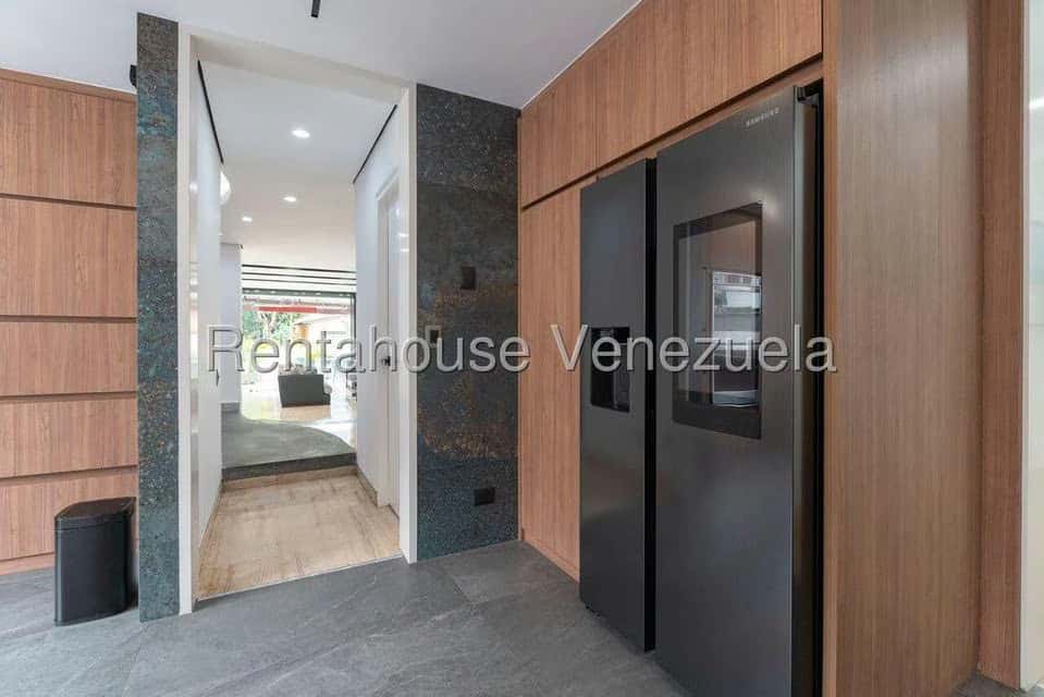 View 25