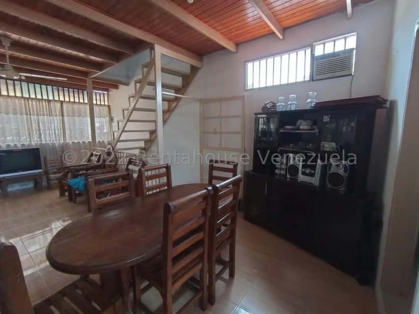 View 18