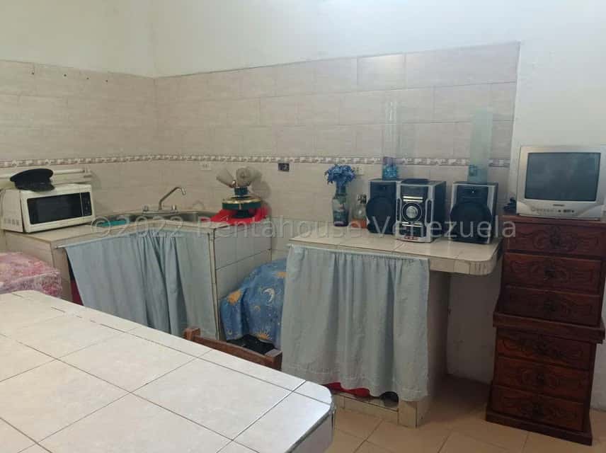 View 28