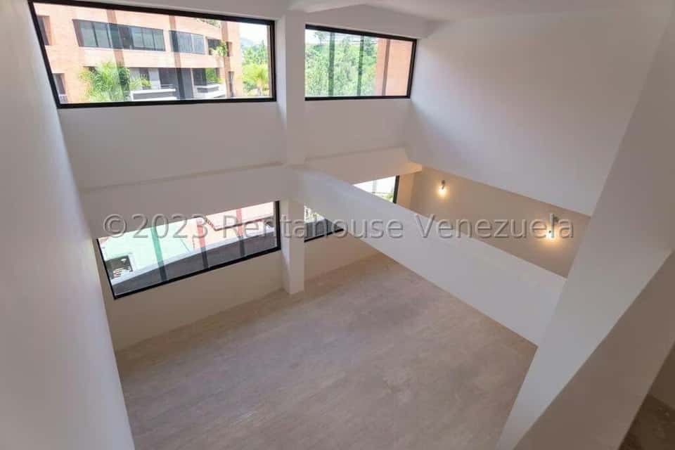 View 19