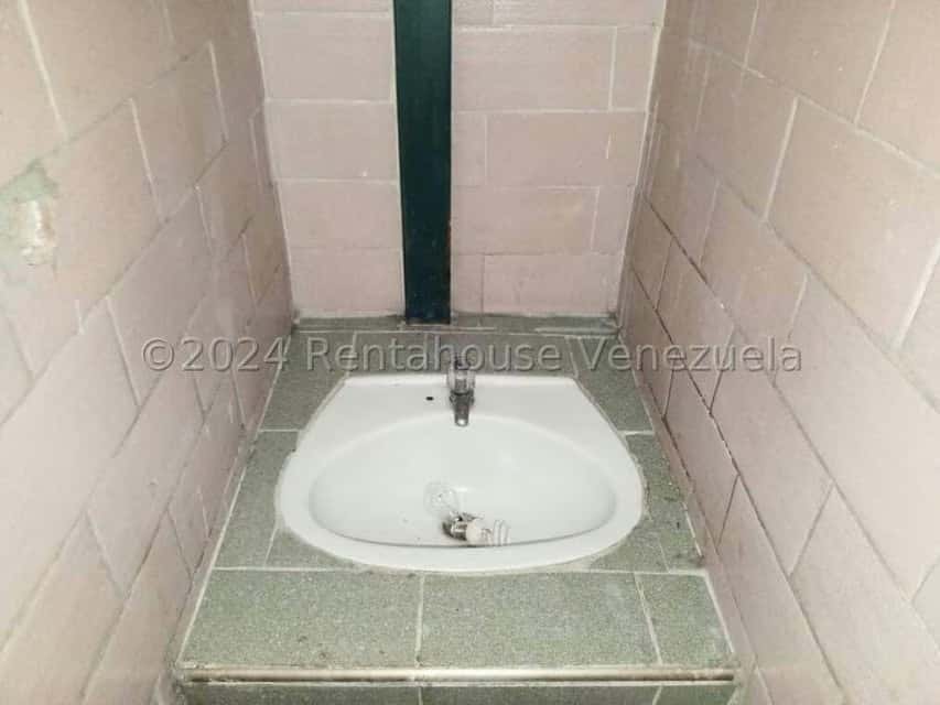 Vista 16