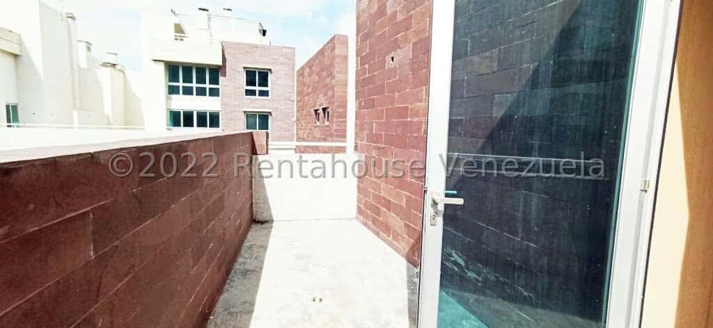 View 32