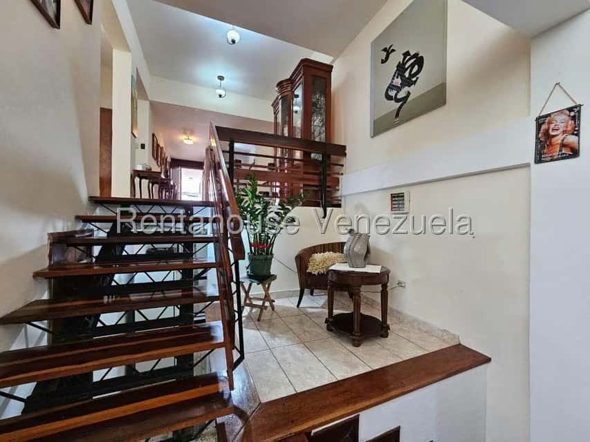 View 25