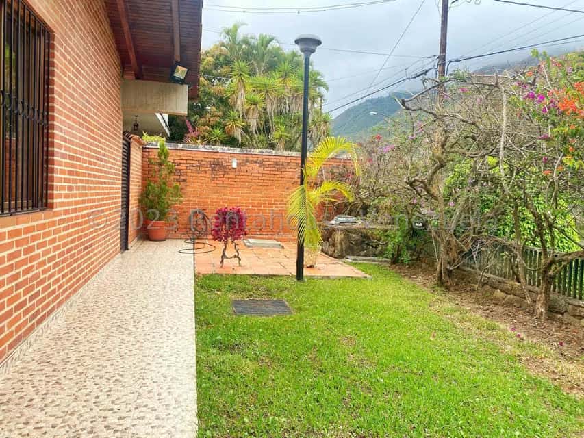 View 32