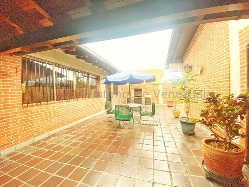 View 10