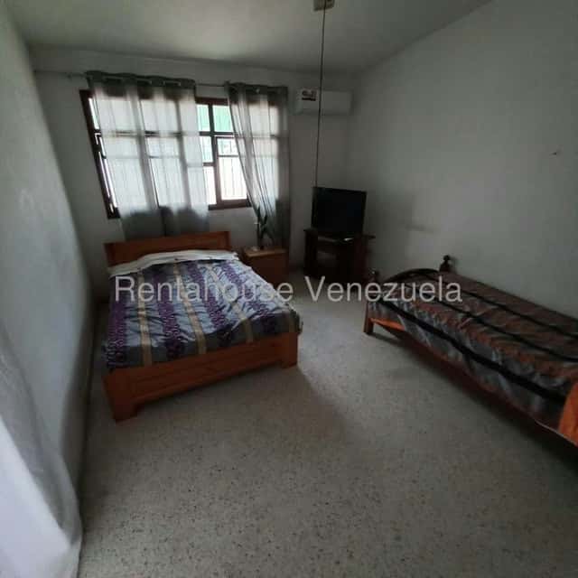 View 18